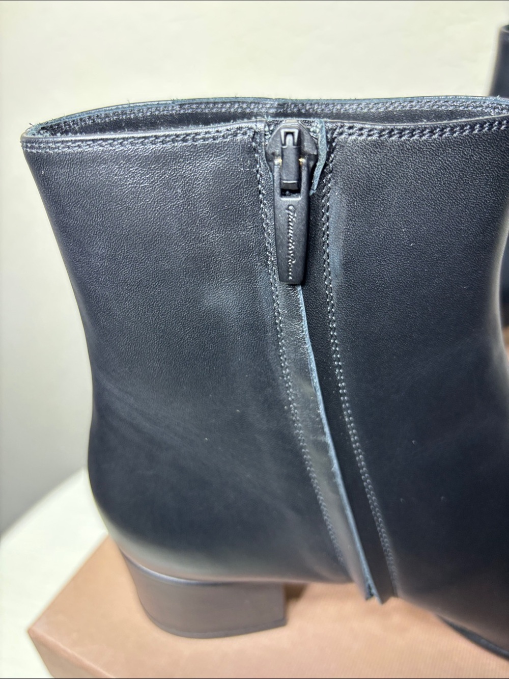 Gianvito Rossi Black Calf Leather Ankle Boots - Joelle 45 NIBox Size 38 - Picture 8 of 13